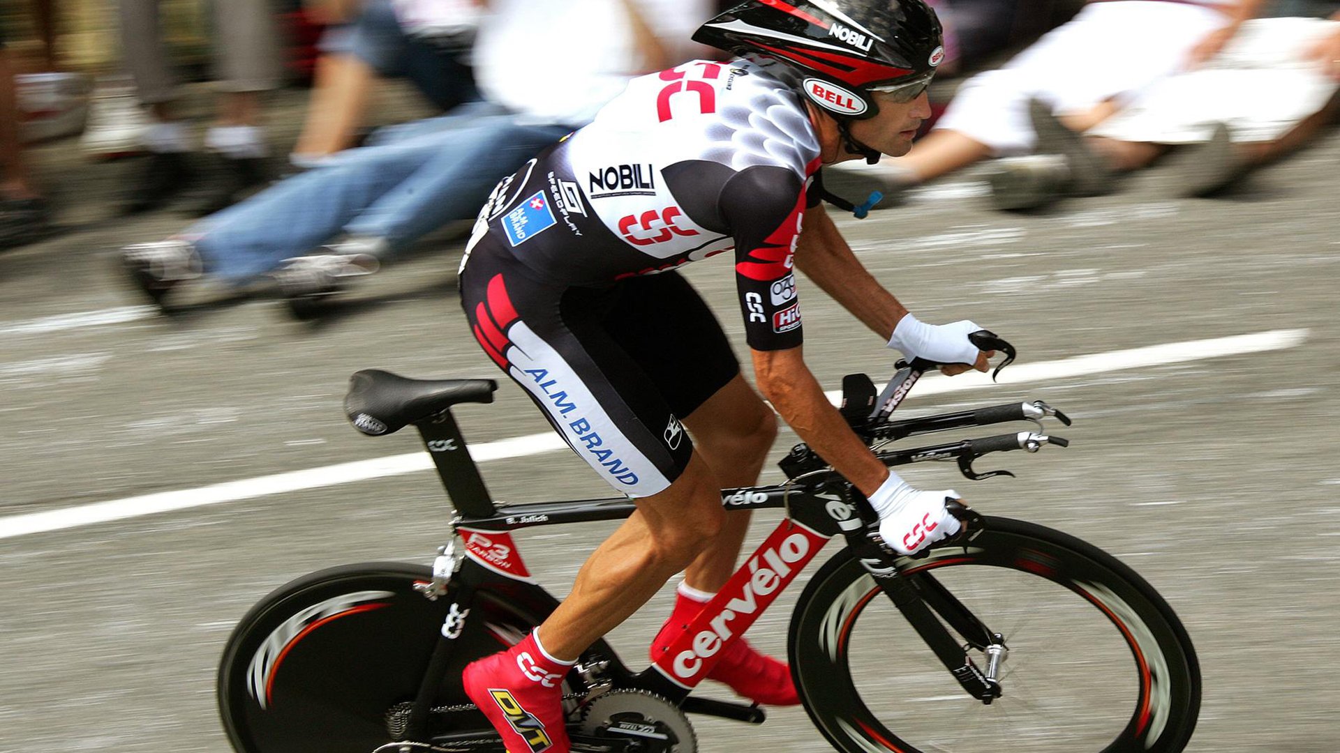 当亚洲皮肤裹着西方骨头,孙兴慜的怒吼与莱比锡红牛的欧洲式胜利