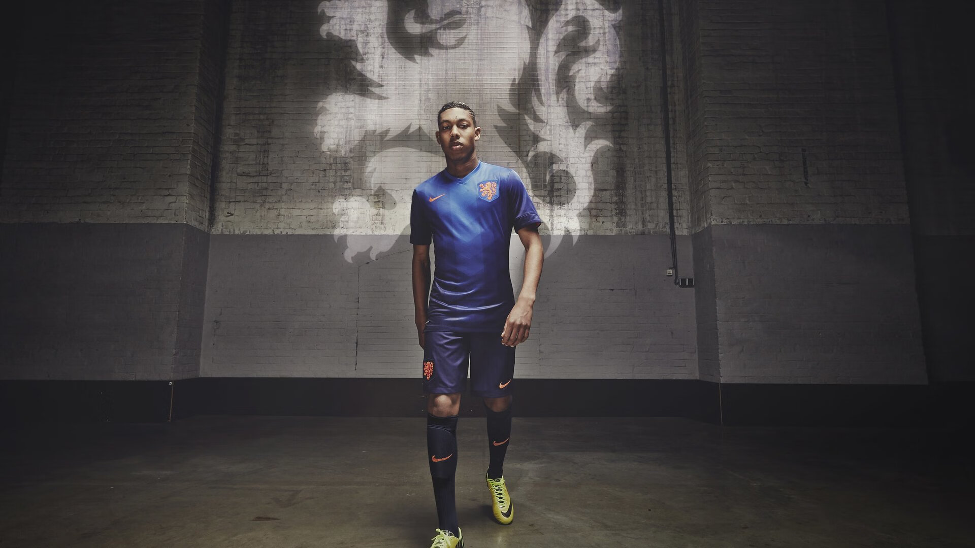 绝杀英雄！罗德里加时赛一脚定乾坤，丹麦惊险淘汰巴拉圭